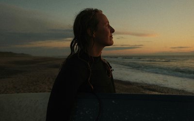 You Can’t Force the Wave: What Surfing Taught Me About Trusting God’s Plan